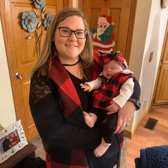 Meet your Posher, Amanda - Picture 1 of 1
